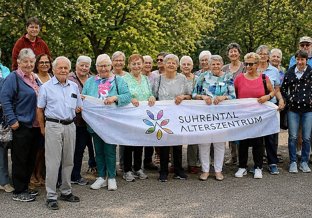 Aktuelle Helferinnen und Helfer sowie ehemalige Helfer, die zu einem Helferessen eingeladen wurden.Bild: ZVG