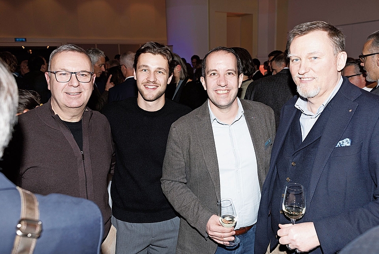 Von links: Marco und Nicola Brivio von der Immobilienfirma Brivio aus Muhen, mit dem Aarauer Gewerbeverbandspräsidenten Fabian Koch und Reto Leder, Geschäftsführer des Badener Kongresszentrum Trafo.