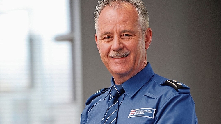 Stefan Wettstein leitete die Regionalpolizei Zofingen seit 2013 und prägte während insgesamt 40 Dienstjahren die Polizeiarbeit in der Region entscheidend mit.Bild: RAN