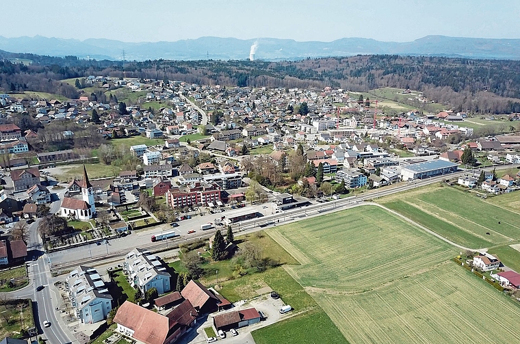 Kölliken richtet den Blick nach vorn: Mit der «Vision 2040+» will der Gemeinderat die Gemeinde langfristig und nachhaltig weiterentwickeln.Bild: TIZ