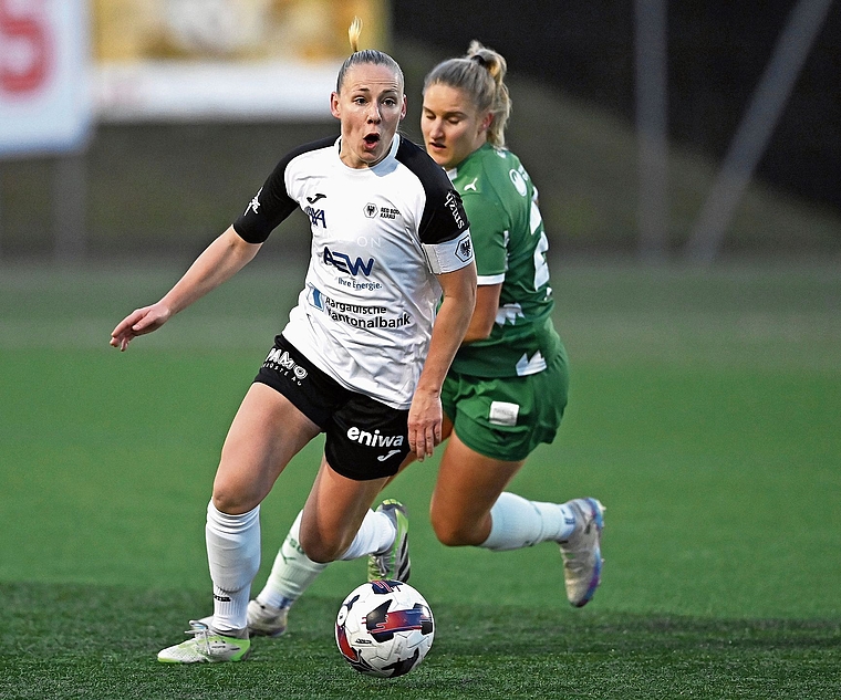 Seit Jahren eine Schlüsselspielerin: Michelle Stierli im Einsatz für die FC Aarau Frauen. Bild: Alex Wagner