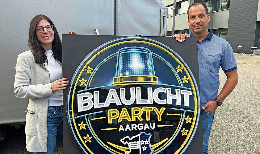 Christina Camadini und Marco Huggenberger sind die treibenden Köpfe hinter der Blaulichtparty.Bild: agu Christina Camadini und Marco Huggenberger sind die treibenden Köpfe hinter der Blaulichtparty.Bild: agu