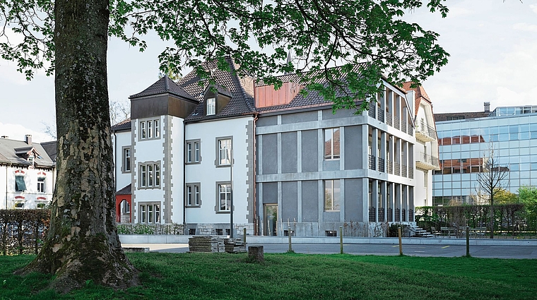 Der Hauptsitz der Römisch-Katholischen Kirche Aargau, an der Feerstrasse in Aarau.Bild: ZVG