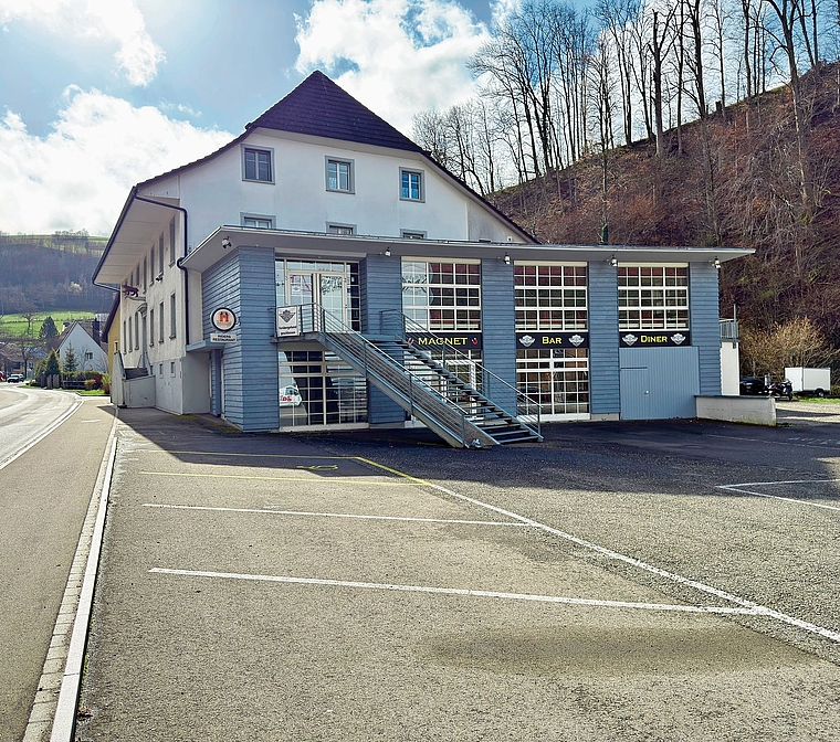Die Bäckerei Jaisli aus Buchs übernimmt das «Riders» in Densbüren und eröffnet eine Bäckerei mit Café.Bild: zvg