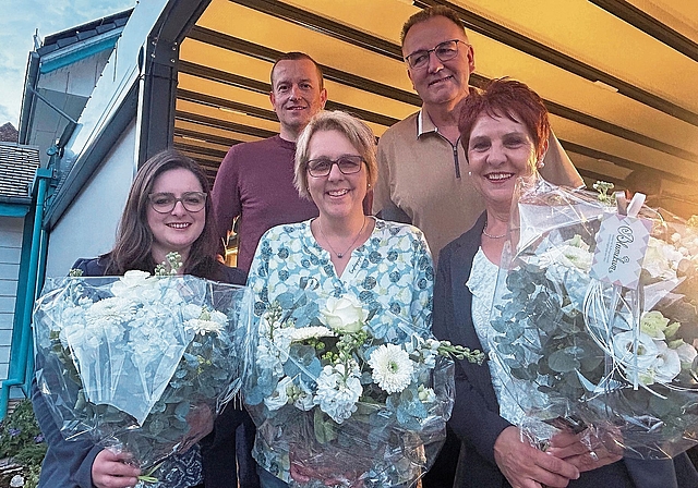 Die neu- beziehungsweise wiedergewählten Vorstandsmitglieder des Gewerbevereins Oberes Suhrental (von links): Aktuarin Nadia Baumann, Kassier Stefan Fischer, Beisitzerin Barbara Hunziker, Vizepräsident Alex Erismann und Präsidentin Rita Rölli.Bil
