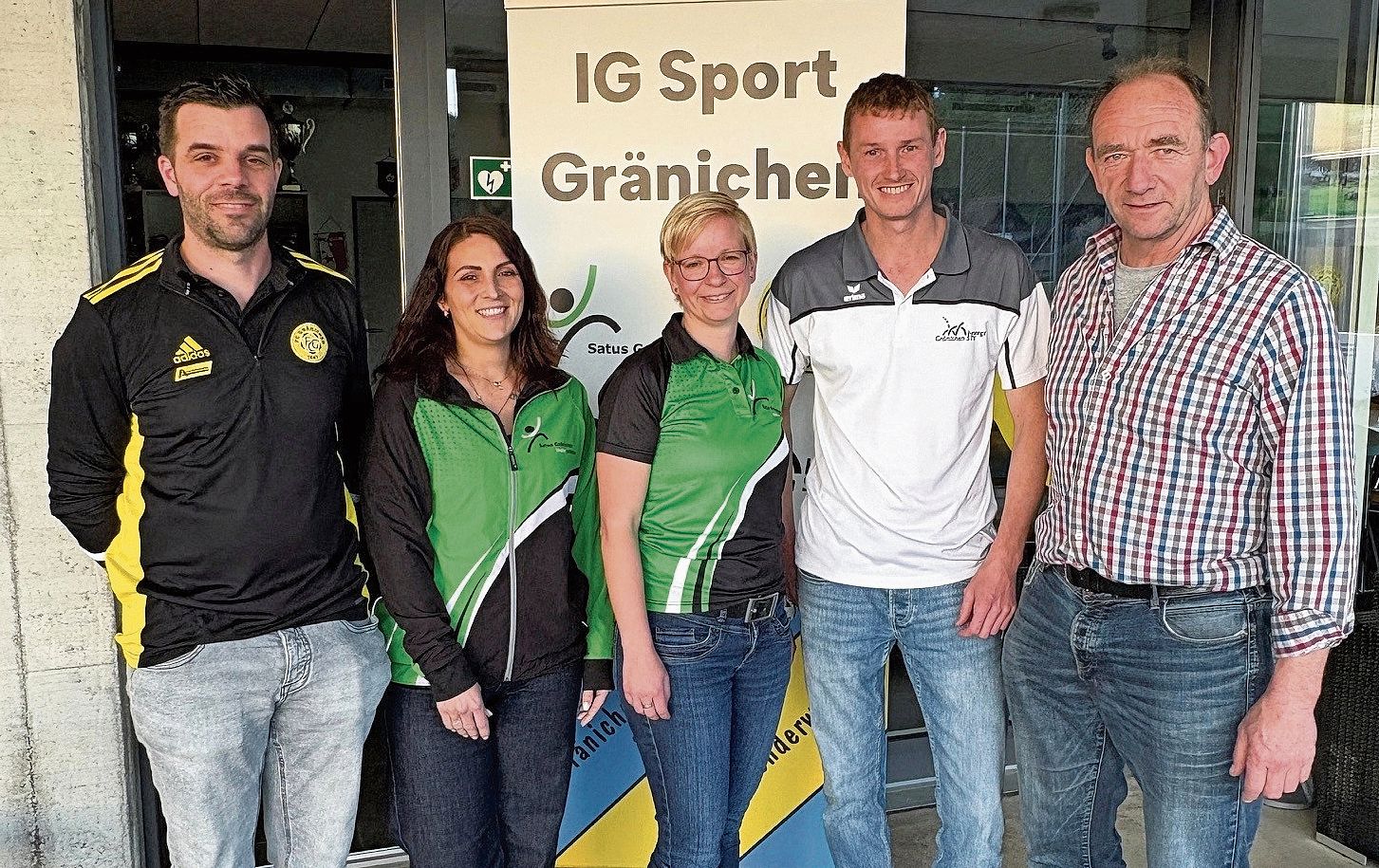 Neuer Vorstand (von links): Markus Peyer, Tanja Thommen, Sabrina Kamber, Tim Schmid und Manuel Eichenberger. Es fehlt Michael Hack.Bilder: ZVG