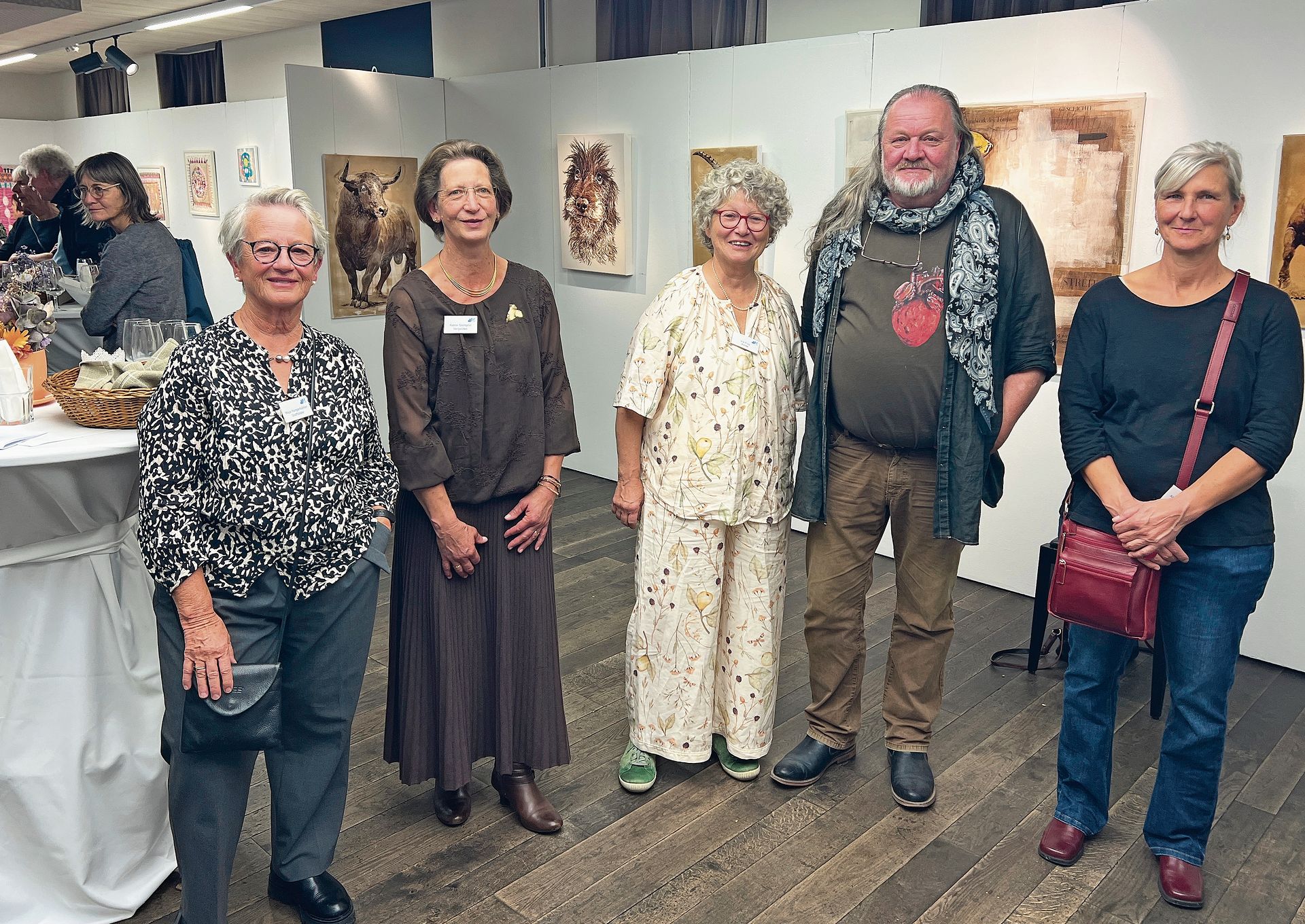 Die Künstlerinnen und Künstler (von links): Maja Hungerbühler, Katrin Stempfel, Iris Frey, Marcel Wagner und Andrea Baumann. Die Künstlerinnen und Künstler (von links): Maja Hungerbühler, Katrin Stempfel, Iris Frey, Marcel Wagner und Andrea Baumann.